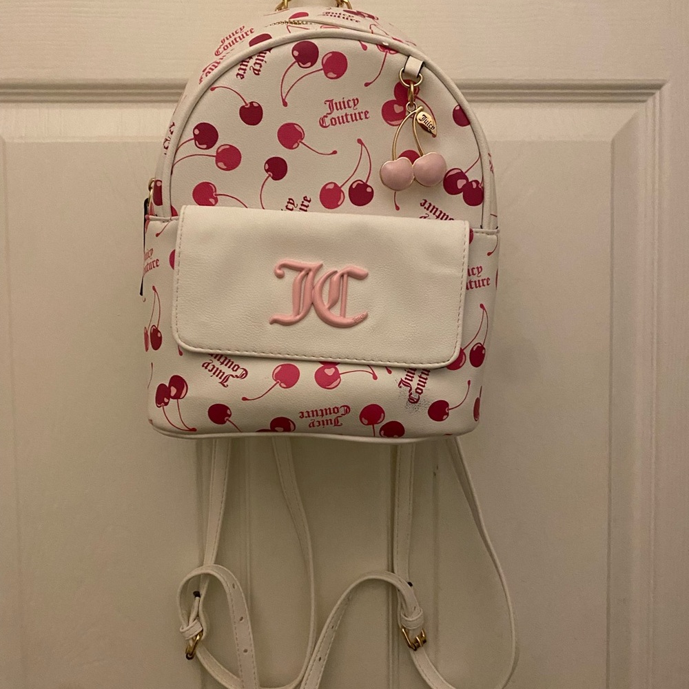 Juicy Couture White and Pink Cherry Backpack💗🍒
